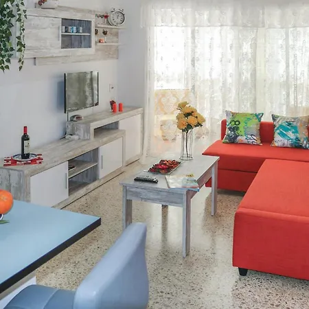 Stunning In With Kitchen Apartamento